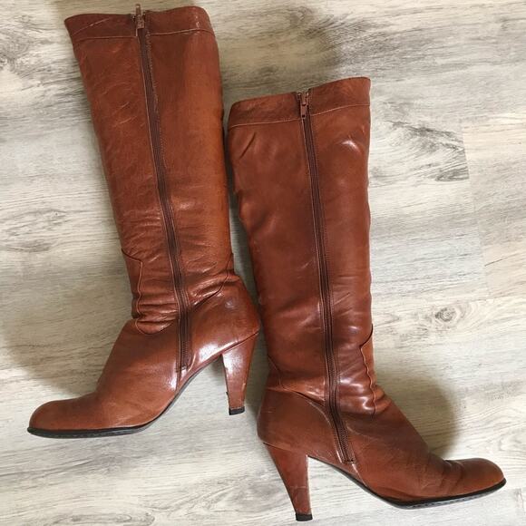 Bolo by BORN Tall Leather Brown High Heel Boots With Side Zipper.  Size 9. - Picture 2 of 15
